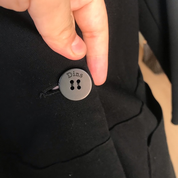 Windbreaker - Picture 3 of 8